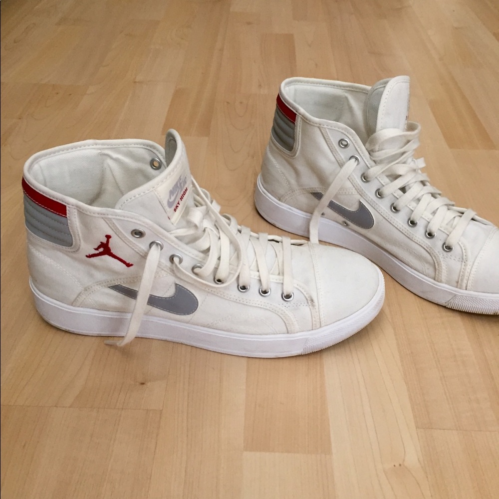Men’s Nike high tops